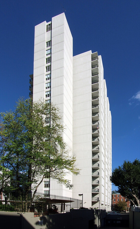 View from the southwest - Casa Farnese Apartments