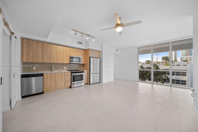 Photo - 2150 N Bayshore Dr Unit 0203 Condo