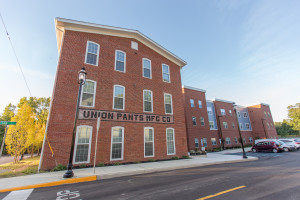 Union Eagle Apartments - Union Eagle Apartments