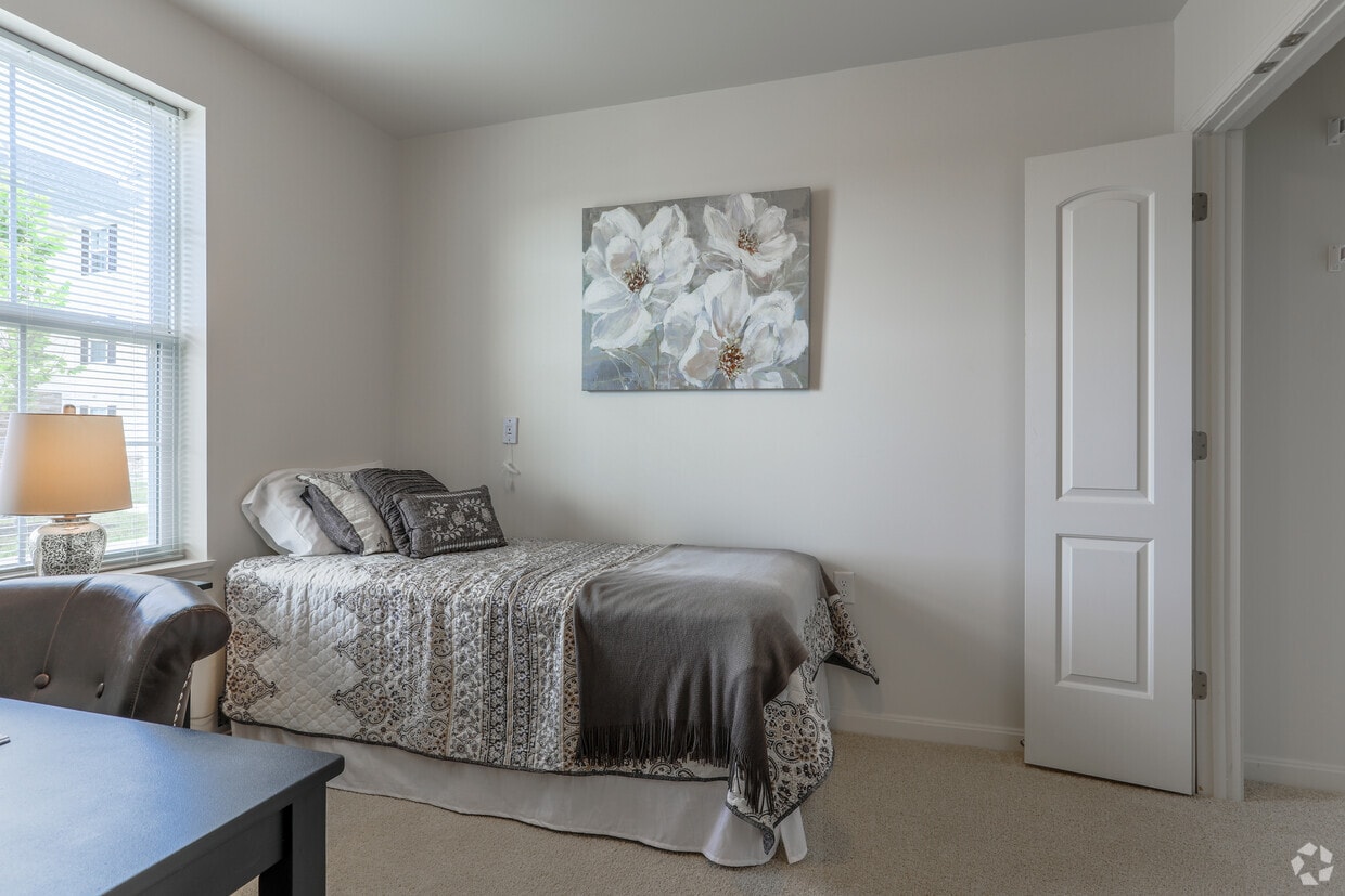 Floor Plan - Two Bedroom