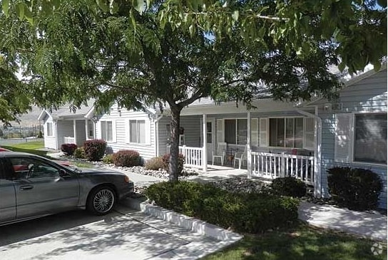 Building Photo - Willowbrook III Rental