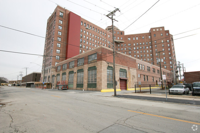 Photo - Faust Landmark Apartments