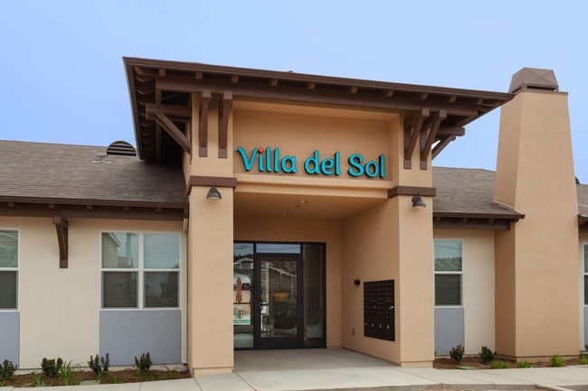 Villa del Sol Senior Apts 55+ - Villa del Sol Senior Apts 55+