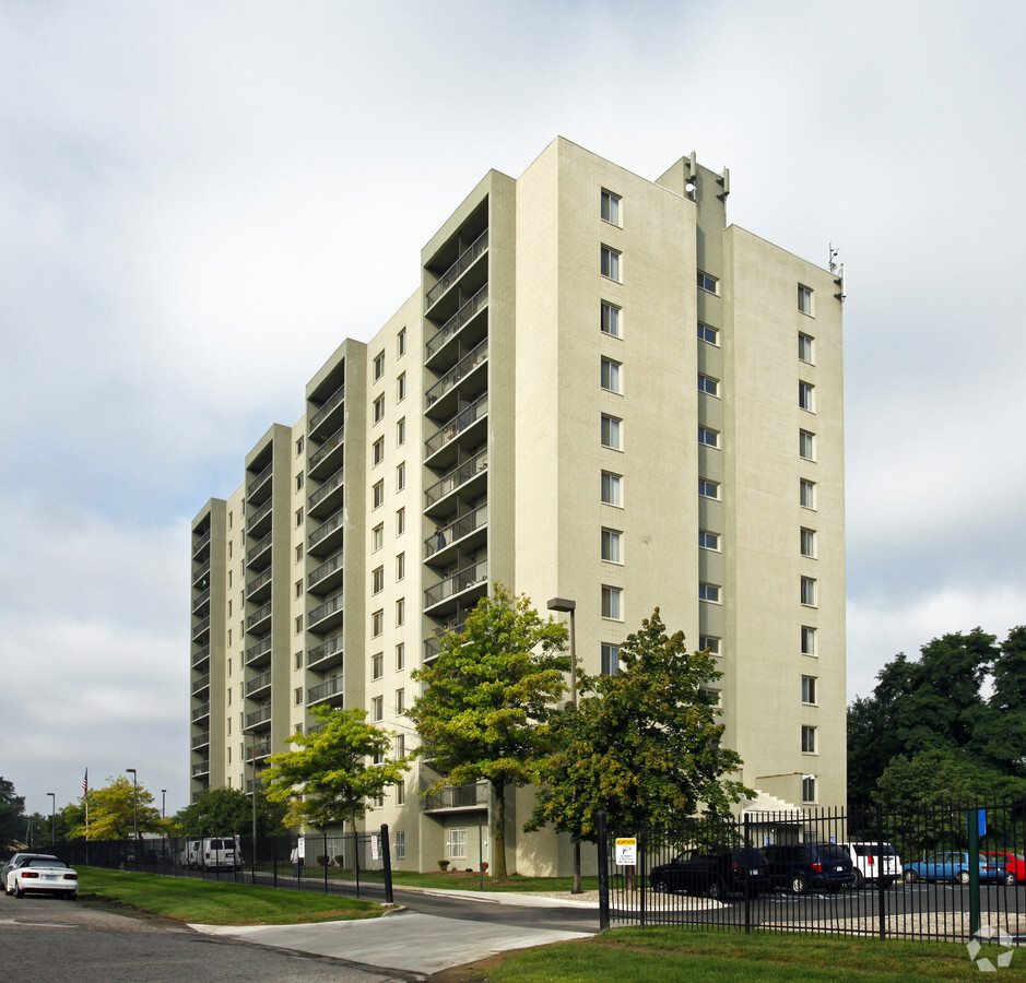 Across the Park Apartments - Across the Park Apartments