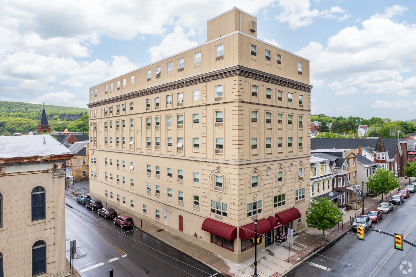Photo - Majestic House Apartments