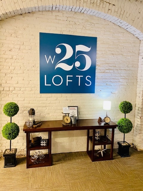 Welcome to W 25th - West 25th Street Lofts