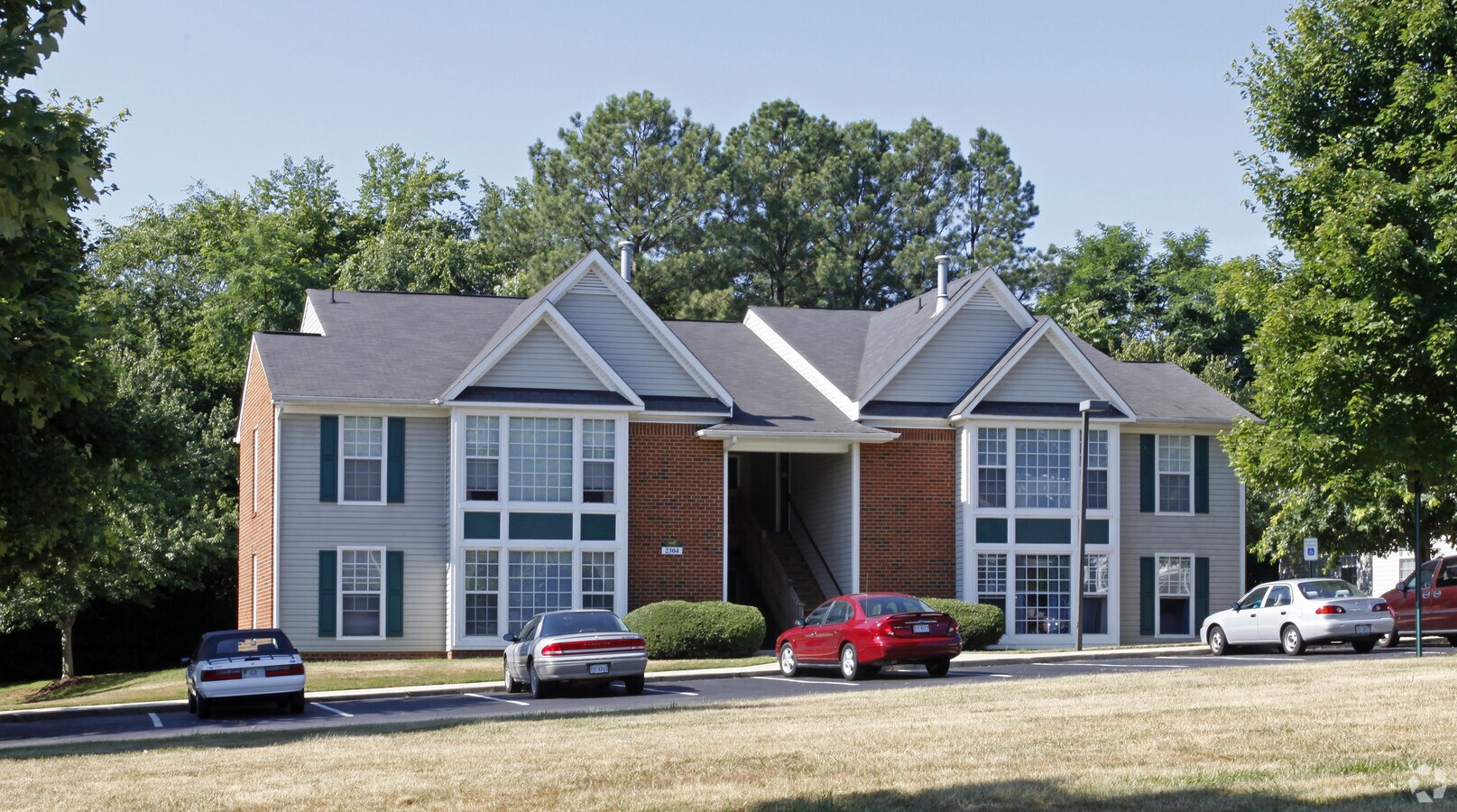 Kings Grant Apartments Henrico, Virginia 2 units available After55