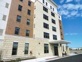 Building Photo - Residences at Fountain Square Rental