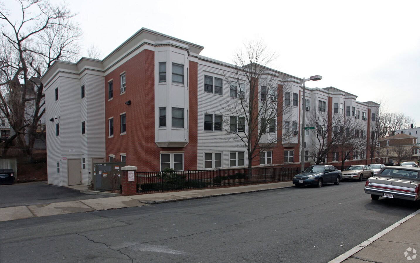 Photo - 25 Ditson St Apartments