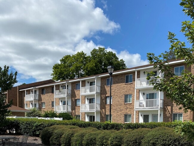 Building Photo - The Ridges at Florence Rental