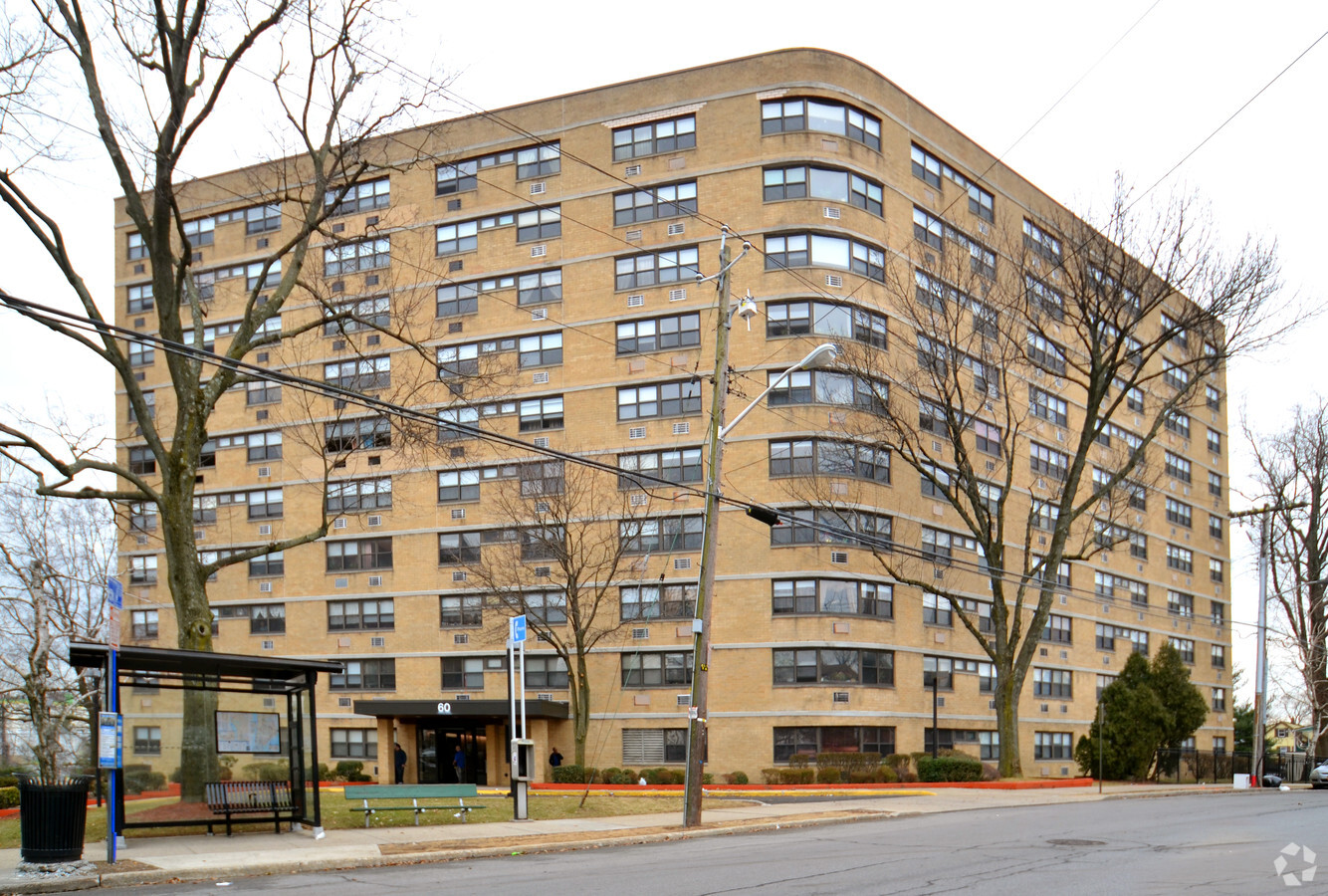 Washington House - Washington House Apartments