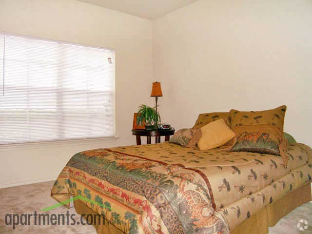 Bedroom - Midcrown Pavilion Apartments