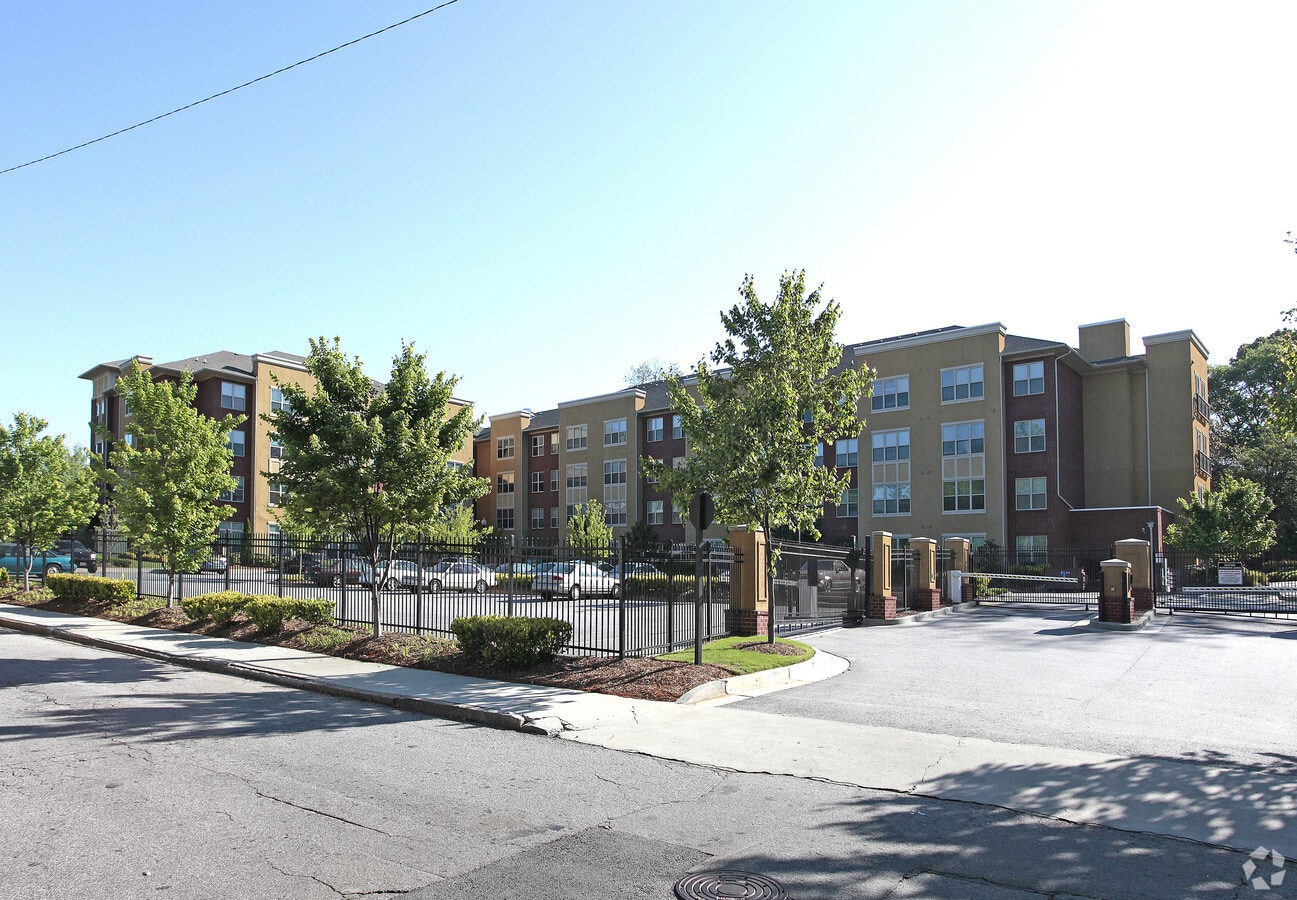 Columbia Blackshear Apartments Atlanta, 0 unit available