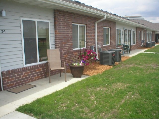 Building Photo - Cedar Crossing 2 Rental