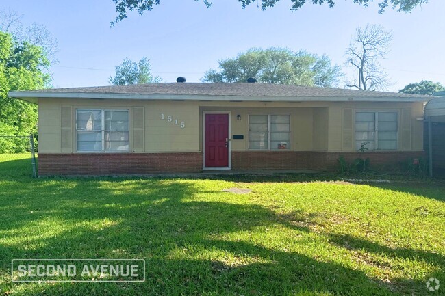 Building Photo - 1515 Hawthorne St Rental