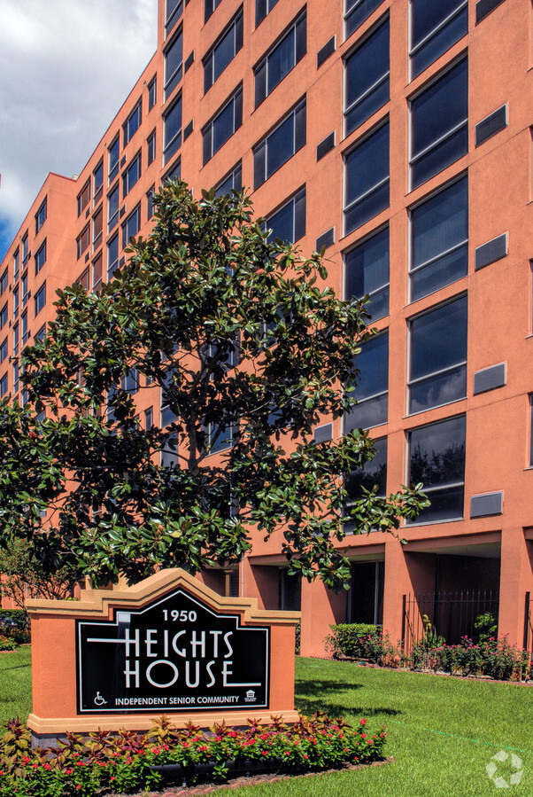 Photo - Heights Home Apartments