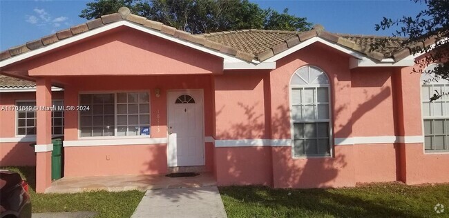 Building Photo - 18113 SW 113th Ct Rental