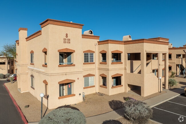 Building Photo - Pusch Ridge Apartment Homes