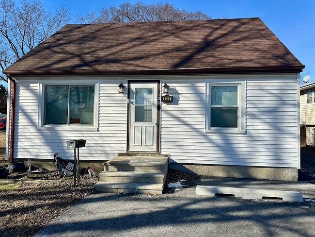 Photo - 138 N Campbell Ave Rental