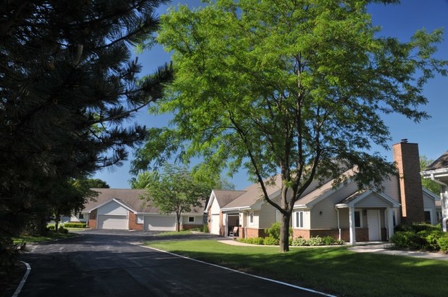 Building Photo - The Villas at Granville Rental