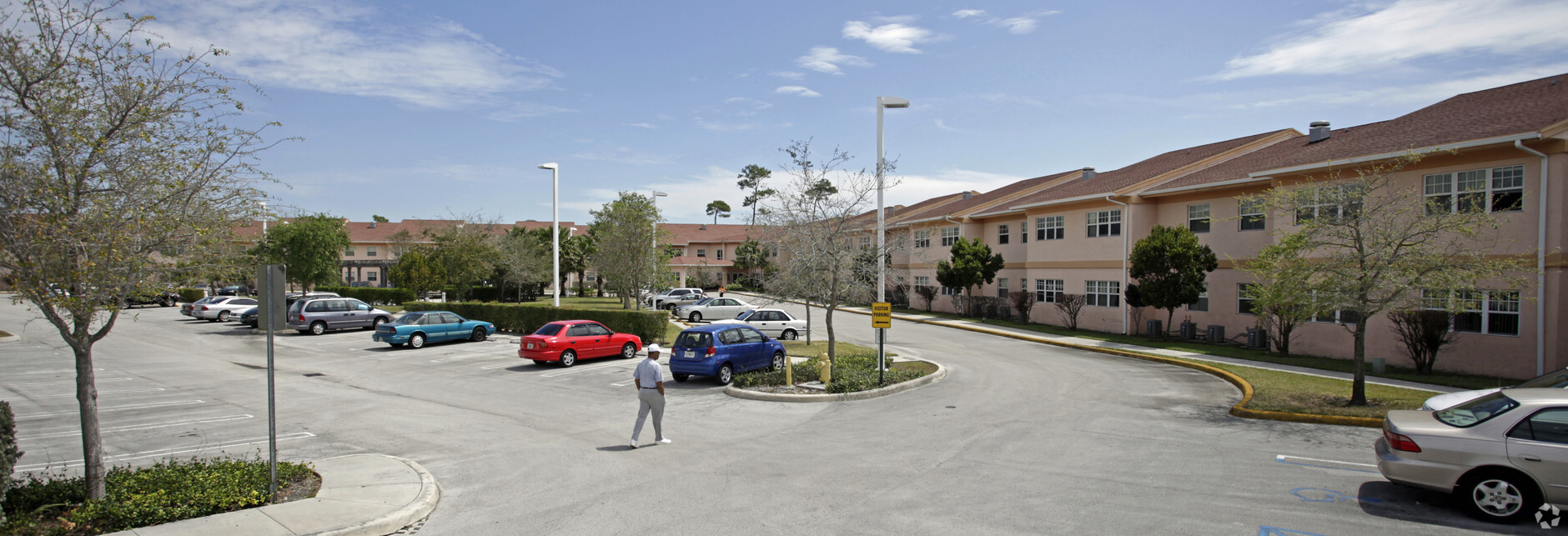 St. Anne's Gardens - St. Anne's Gardens Apartments