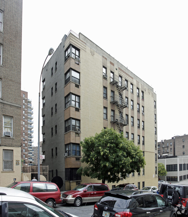Primary Photo - 1685 Selwyn Ave Rental