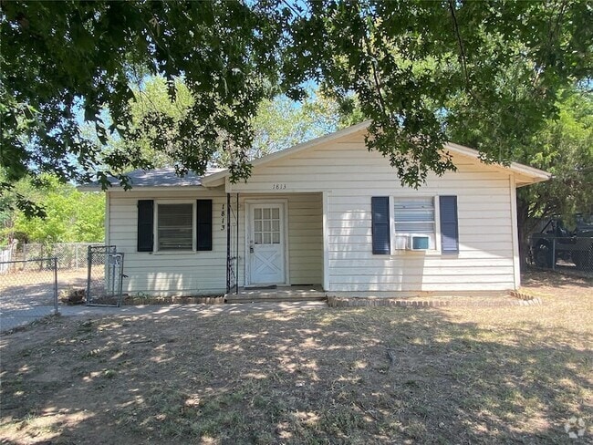 Building Photo - 1813 Wayne St Rental