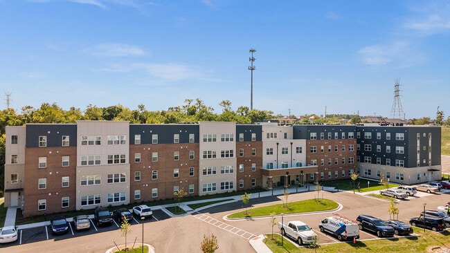 Sparrow Ridge - Sparrow Ridge Apartments