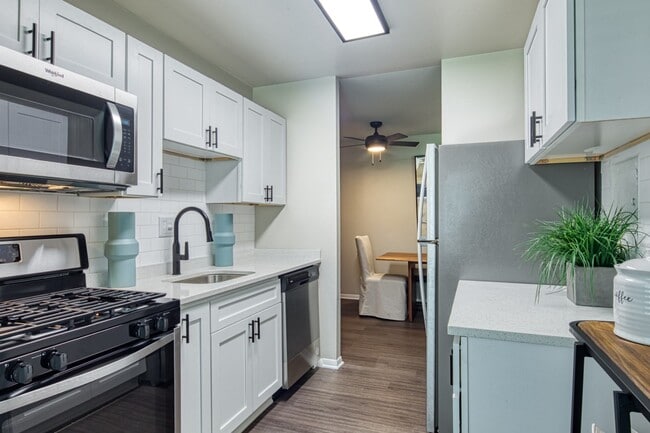 Chef-Inspired Kitchens - Acclaim at  Carriage Hill Apartments