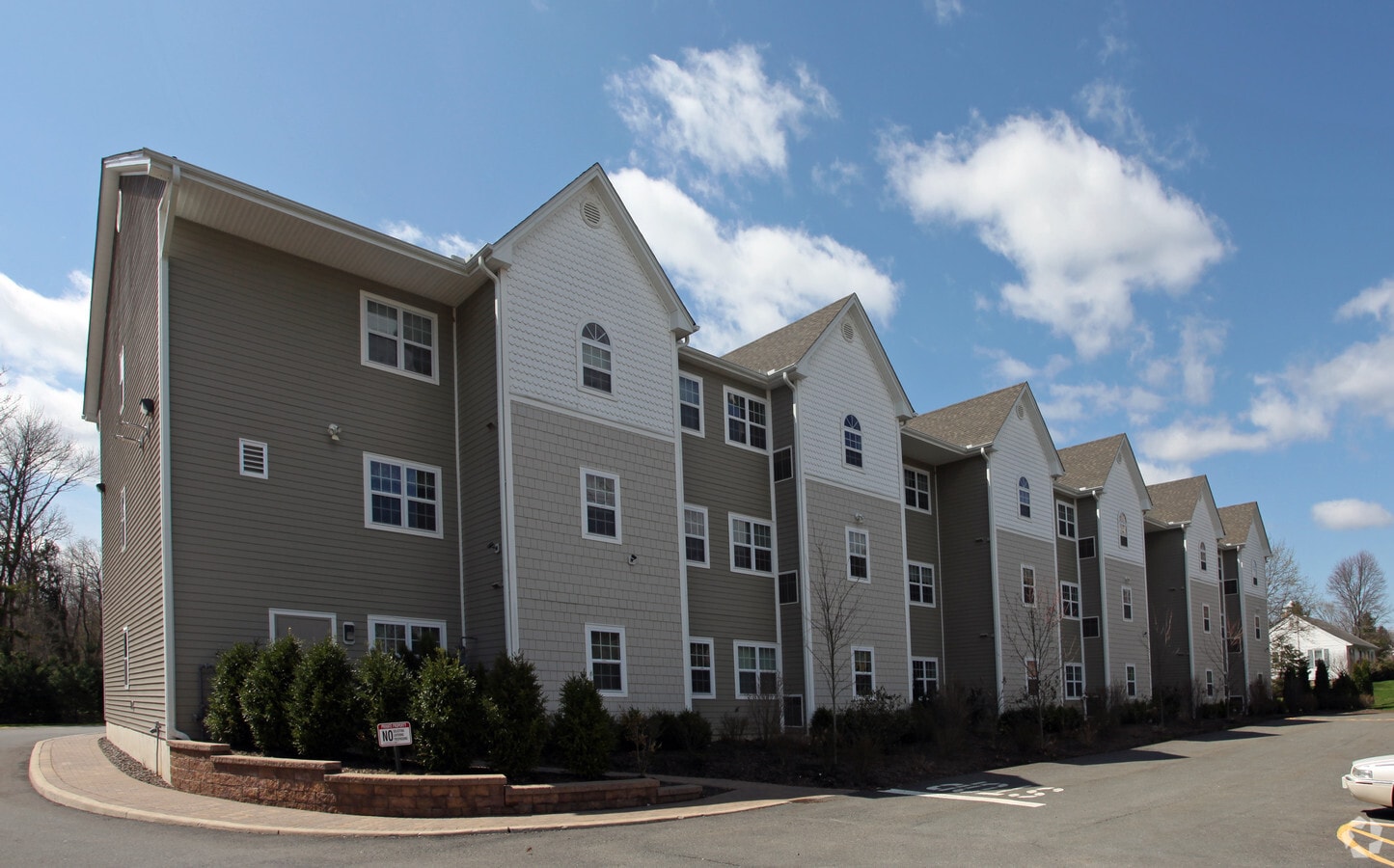 Montgomery Manor Apartments Montgomery, New York 0 unit available