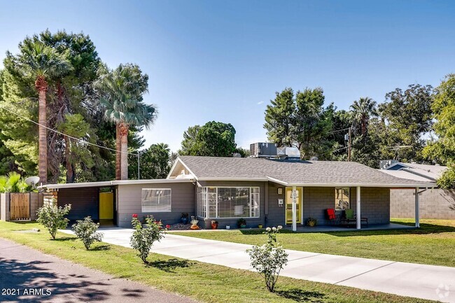 Building Photo - 1049 E Colter St Rental