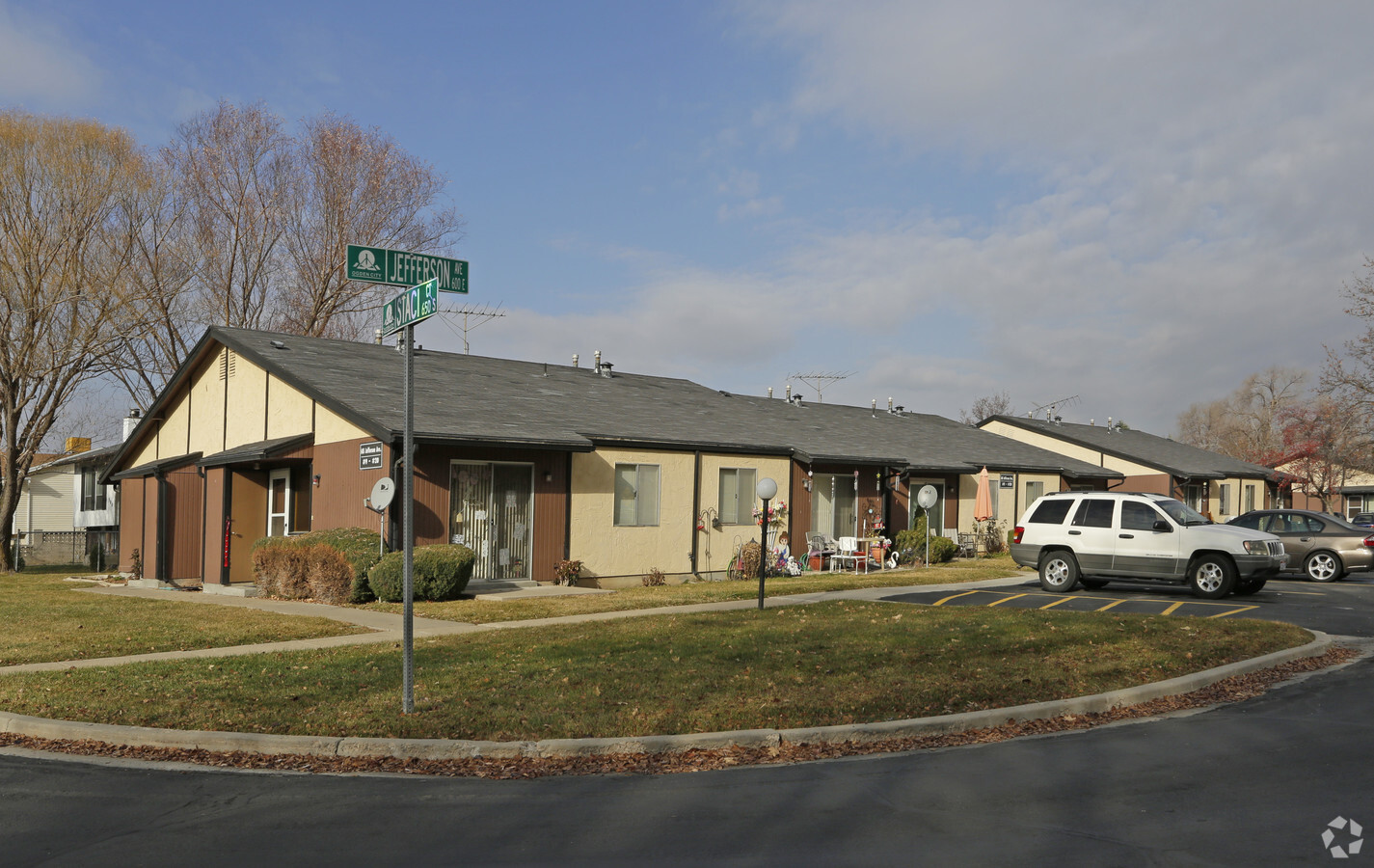 Photo - Village Square I & II Apartments