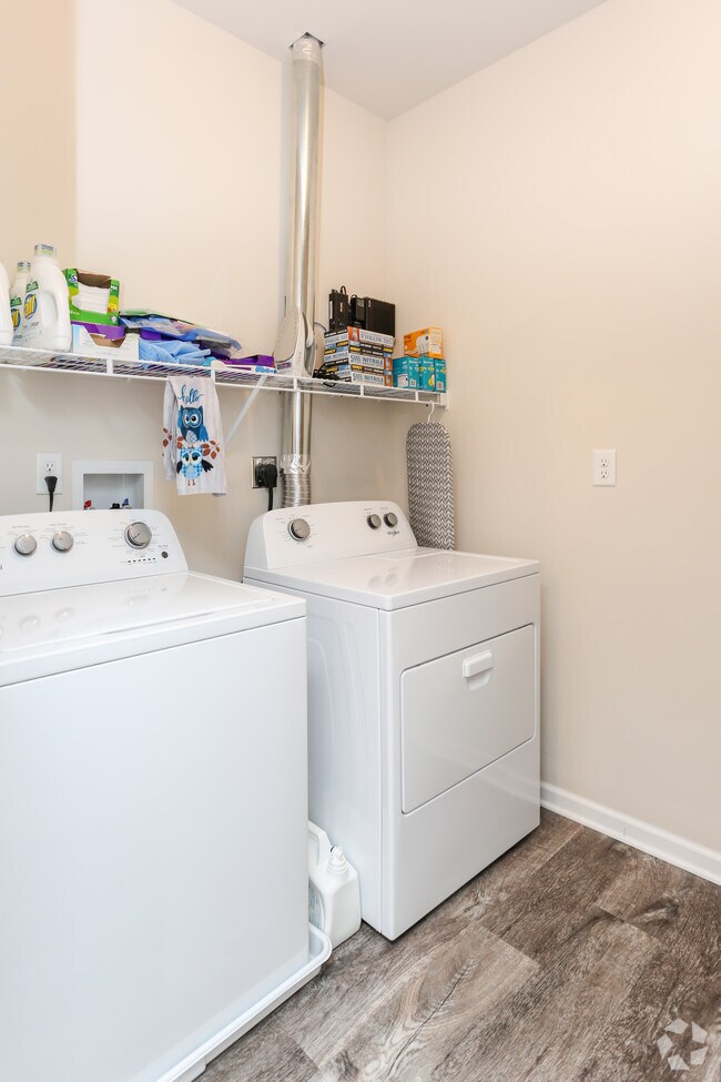 Foster Brook Senior Apartments Hamburg, New York 1 unit available