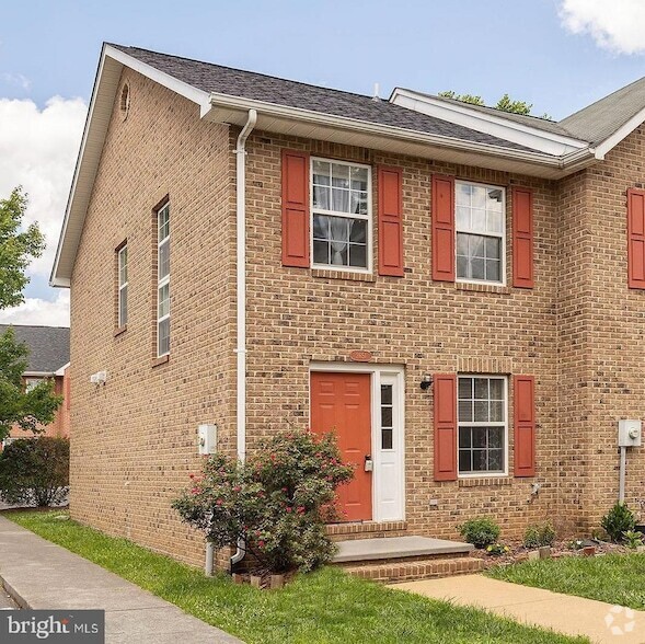 Building Photo - 2651 Limestone Ct Rental