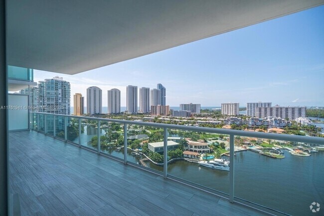 Building Photo - 400 Sunny Isles Blvd Rental
