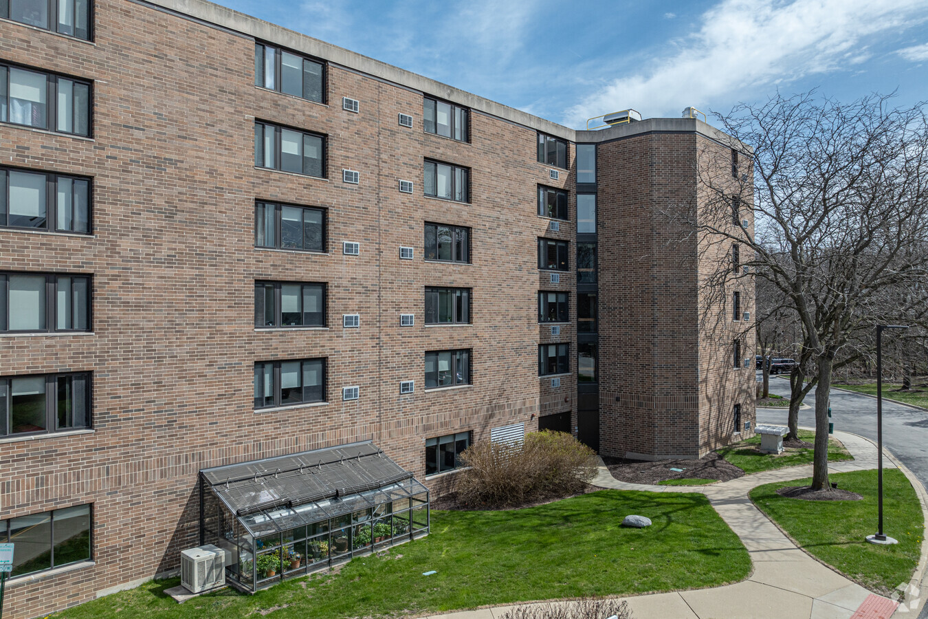 Primary Image - Peace Memorial Manor Apartments