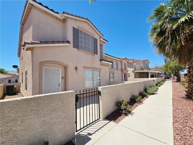 Photo - 40 Belle La Blanc Ave Townhome