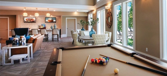 Chesapeake Bay Luxury Active Senior Community Chesapeake Bay Active Adult Luxury Resort Apartments - Seabrook, Texas
