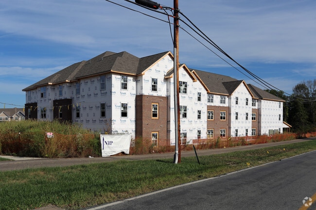 Maple Brook at Golden Pond West - Maple Brook at Golden Pond West Apartments