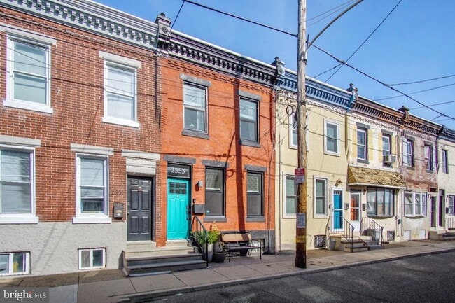 Photo - 2353 E Harold St Townhome