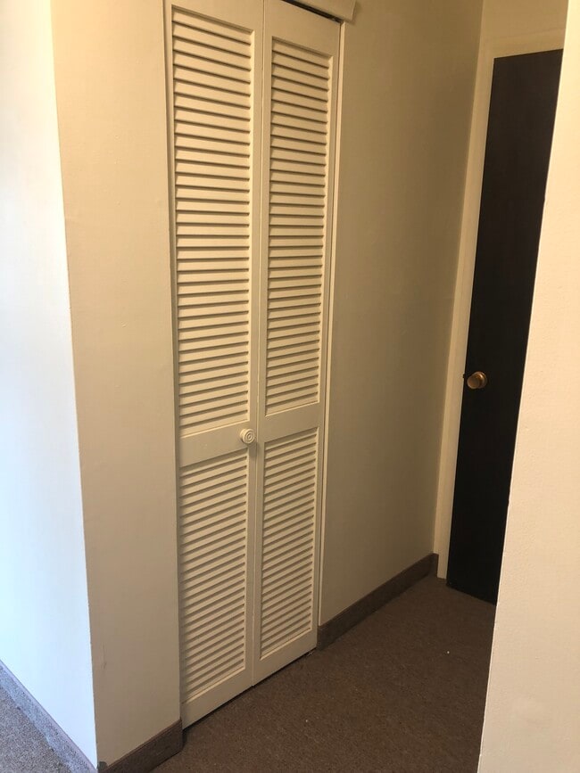 Avery Heights Senior Living Apartments Groton, Connecticut 0 unit