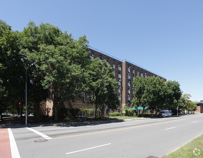 Building Photo - O'Neil Apartments