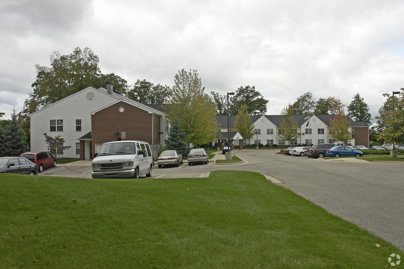 Oak Ridge - Oak Ridge Apartments