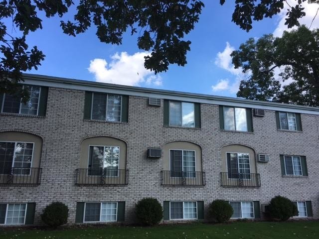 Secor Chateau - Secor Chateau A 55 & Over Community Rental