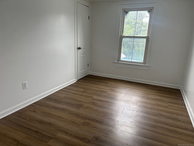 Photo - 107 Willow St Condo