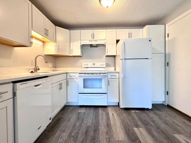 Photo - 128 North St Unit 10 Condo
