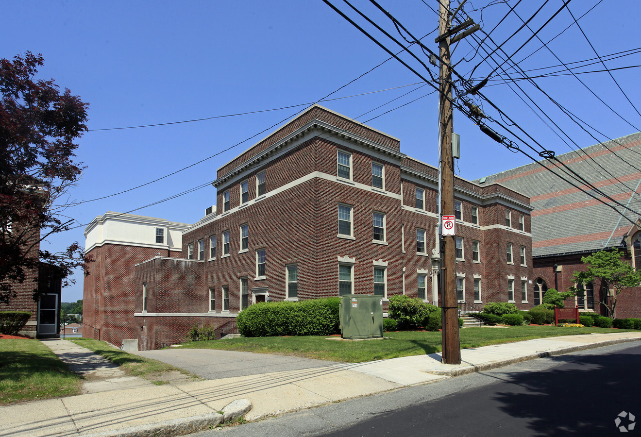 Photo - Riley House Apartments