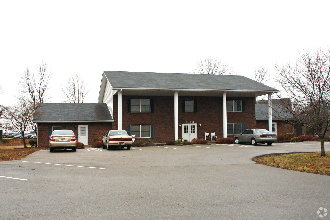 Primary Photo - 3490 Louise Way Apartments