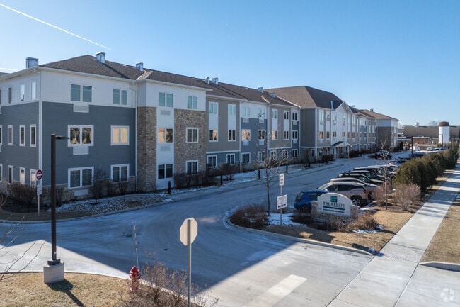 The Kenzie Senior Residences - Mount Prospect, IL | After55