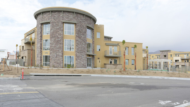 Building Photo - Dumosa Senior Village (55+ Senior Community) Rental